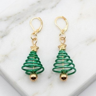 Handmade Earrings Green Wire Star Christmas Tree Lever Back Holiday Jewelry